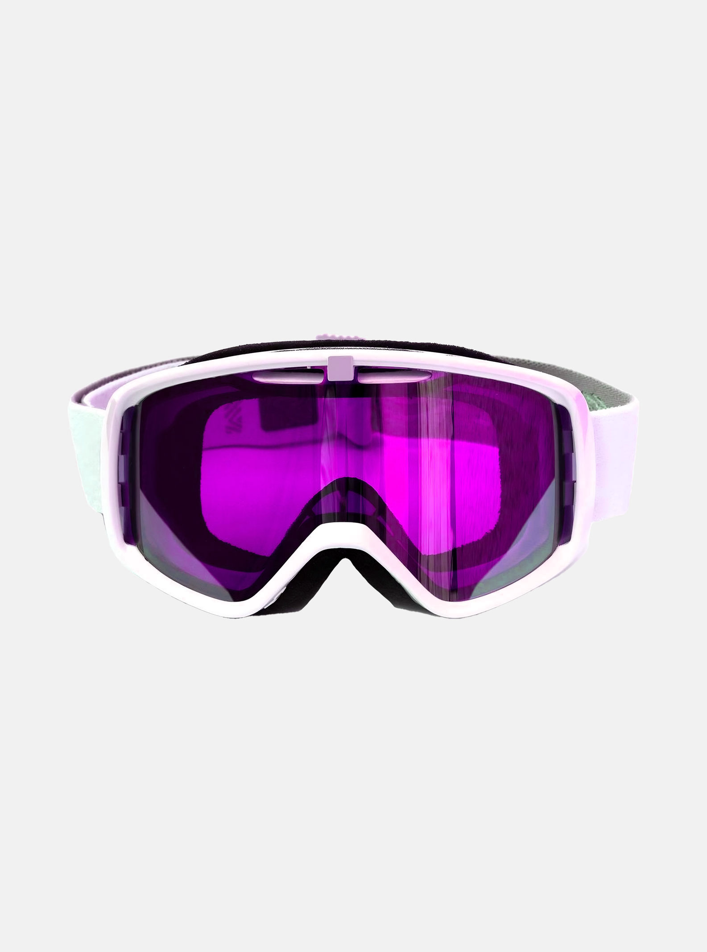 Performance Snow Goggles with Anti-Fog Technology